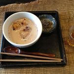 町家喫茶 三宅商店 - 豆乳のぜんざい550円