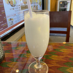 インド料理 レッドローズ - ラッシー