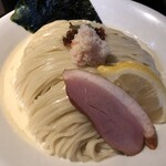 鴨出汁中華蕎麦 麺屋yoshiki - 海老と蟹のクリーミー細つけ麺