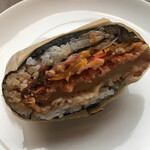 お米屋さんのサンドイッチ - フライドチキンサンド   ￥250なり