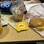 マクドナルド - 