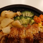 グリルさんばん - チキンカツレツミラノ風(トマトソース味）