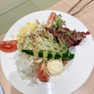 Izakaya Ogata - 野菜サラダです