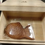 クーリエール - お土産のたい焼き