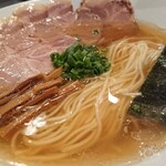 麺屋 愛心 町屋店 - 黄金煮干中華そば(チャーシュー)
