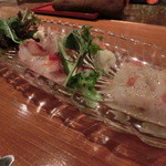 PESCA - 魚３種のカルパッチョは超得な￥１６００である。