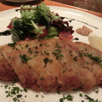 PESCA - こちらも素晴らしい仔牛のカツレツミラノ風♪