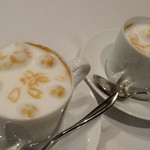 Convivio - お友達と私のラテ