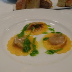 Convivio - 帆立貝とラルドのラビオリ　アントニオ風