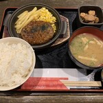 Mekikinoginji - 日替りハンバーグ定食です。（2023年1月）