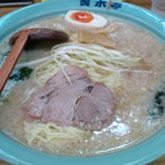 ラーメン青木亭 - らーめん（中）６５０円