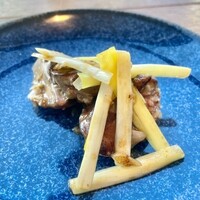 ブリル飯店 - 2023.1.  白レバーと黄ニラの塩炒め