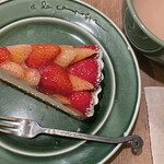 ア・ラ・カンパーニュ - 白苺のタルト