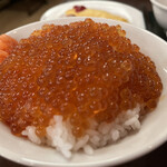 天成園 - いくらの醤油漬け爆盛り(おかわりしたやつ)