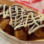 Tsukiji Gindako - 『ぜったいうまい‼たこ焼6個入り+ソース、マヨネーズ』