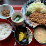 濱野井 - 生姜焼き定食