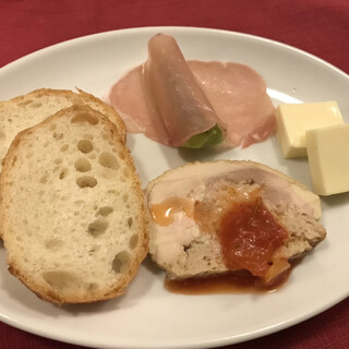 ラ・コンセルジュ_0