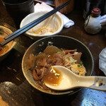 鳥々屋 - モツ煮