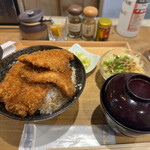 Niigata Katsudon Tare Katsu - 