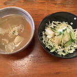 キッチン・オバサン - セットのサラダと味噌汁