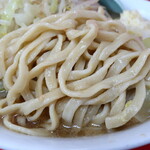 ラーメン二郎 - 麺