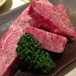 焼肉・ホルモンこそっと - 厚切り上ハラミ