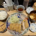 とんかつ七井戸 - ロースカツ定食&軍鶏チキンカツ