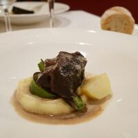 ル・トリスケル - 北海道の和級ほほ肉
                 フランス産マッシュルームソース