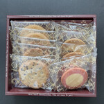 ステラおばさんのクッキー なんばウォーク店 - 6種類12枚入り