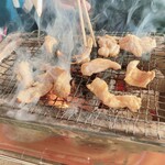 お福 - 七輪の火は強く、注意していないとすぐに焦げてきます。