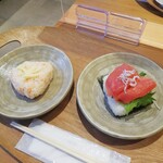 Nouka No Musuko Ga Tsukuru Shokudou Sankaku To Maru - 銀鮭とカマンベールチーズ・山盛り生鱈子