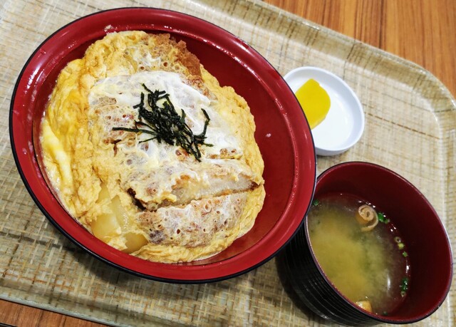 お食事処 美味しい亭 - 苫小牧（食堂）の写真