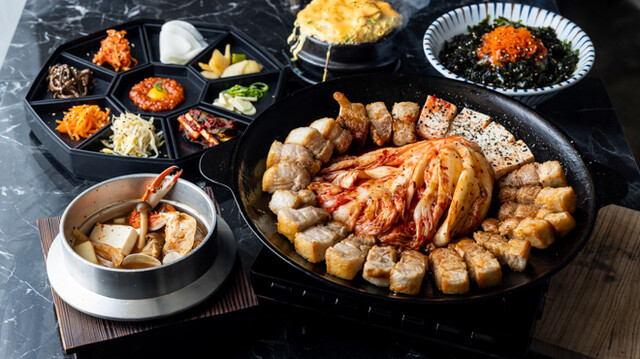 ONNA - 新大久保/韓国料理 | 食べログ