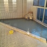 ひらゆの森 - 宿泊者専用の内湯です。ここの湯船が一番泉質がいい感じ。