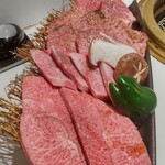 焼肉ドンピシャ - 