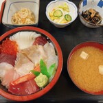 勢登鮨 - 勢登丼