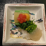 日本料理 まめぞう - クラゲ入りなます、菜の花豆腐に数の子のせ