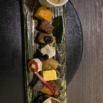 日本料理 まめぞう - 角度を変えて