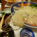 久遠食堂 - 鱧シャブ　いい感じにしゃぶしゃぶできました