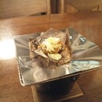 ひらゆの森 - 飛弾の朝食と言えば定番の朴葉味噌。