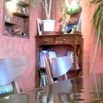 ラーメン由 - 不思議に居心地良いなぁ