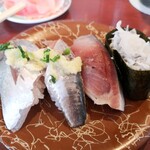 沖寿司 - 青物4貫