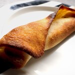 ブーランジェリー スドウ - イベリコ豚のバトン