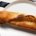 ブーランジェリー スドウ - イベリコ豚のバトン