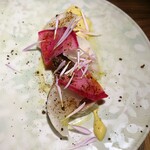 yokoyama - 天然の鰤 蕪 タプナード サフランのソース 赤大根