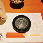 肉と魚の極み 俺の割烹 たくみ - テーブルセット