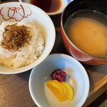 Hakone Kamon - ご飯、味噌汁など　2022.12