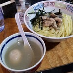 塩そば専門店 桑ばら - 白出汁オイル牡蠣の塩つけそば