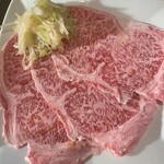 老舗精肉店直送 岡崎焼肉 飛騨牛の奴隷 - 