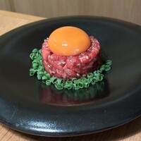 焼肉 矢澤 東京 - 正真正銘のユッケ